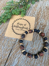 Load image into Gallery viewer, Men’s Essential Oil Diffuser Bracelet// Obsidian & Lava// Aromatherapy Bracelet// Handmade Jewelry// Stackable Bracelets